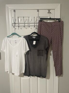 Women’s Printed Slim Pants in Maroon with Gray V-Neck Tee and White V-Neck Tee